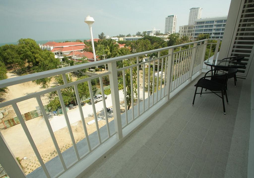 Summer Hua Hin By Sirirat Chambre photo